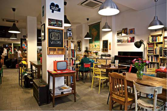 出國旅行 除了酒店還能睡在哪兒？