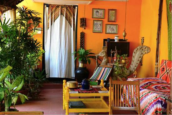 出國旅行 除了酒店還能睡在哪兒？