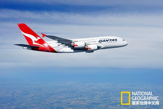 長(zhǎng)途航班，漫漫長(zhǎng)途?！抖际羞_(dá)人》的Annie Fitzsimmons向我們介紹了幾條小貼士，幫助大家度過這段煎熬。攝影：Gilles ROLLE，Redux