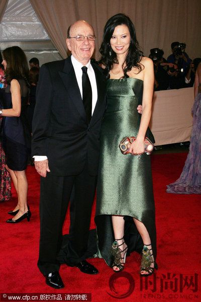 2010-05-03，“美國時裝學(xué)院盛典”紅毯