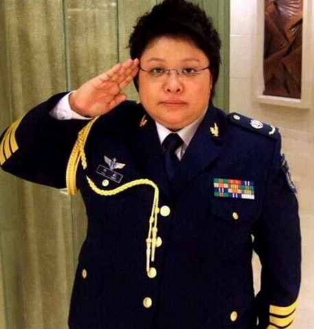 韓紅宣布退伍 韓紅宣布退伍