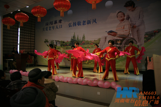 老朋友藝術(shù)團(tuán)表演節(jié)目 老朋友藝術(shù)團(tuán)表演節(jié)目