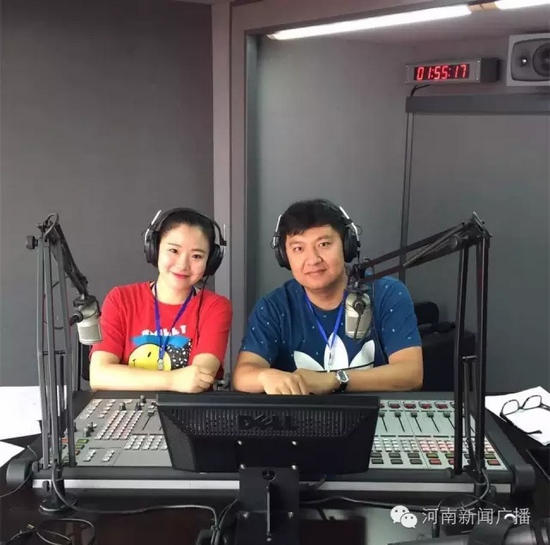 河南新聞廣播主持人趙凱、田羽全程現(xiàn)場直播