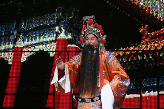 河南省豫劇二團(tuán)演員、唐派再傳弟子郭志誠演唱唐派名劇《金殿風(fēng)云》