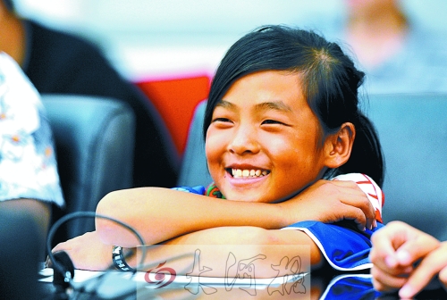 漯河臨潁小女足歸來(lái) 玫瑰雖小也鏗鏘 漯河臨潁小女足歸來(lái) 玫瑰雖小也鏗鏘