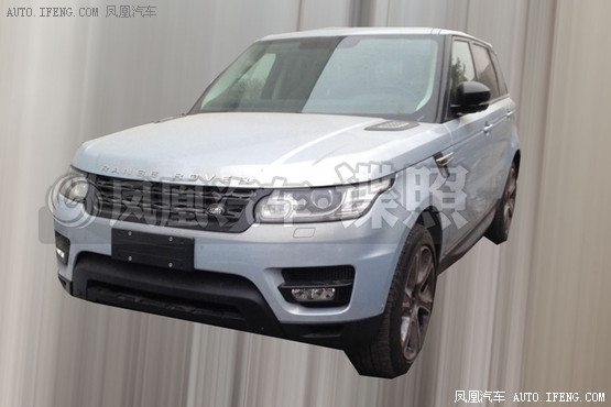 攬勝運(yùn)動混合動力版 攬勝運(yùn)動混合動力版