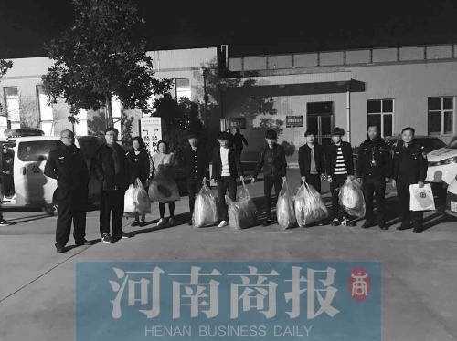 男子半夜與女網(wǎng)友見面 沖出3人對(duì)其毆打并搶走近2萬(wàn)
