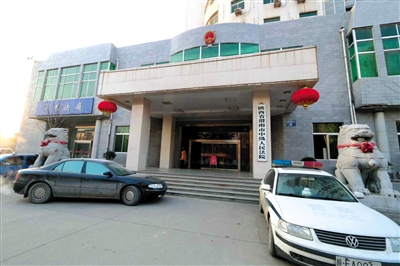 李宏亮在被違規(guī)辦理了監(jiān)外執(zhí)行后，再犯命案。