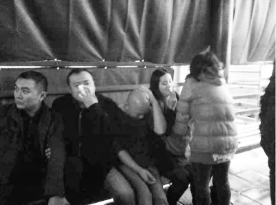 圖為打斗中受傷的武漢游客。