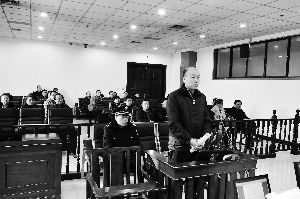 顏承魯庭審現(xiàn)場(chǎng)。資料照片