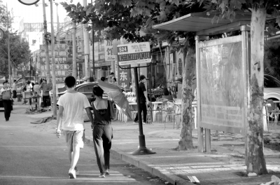 事發(fā)地點已被清理干凈。京華時報記者趙思衡攝