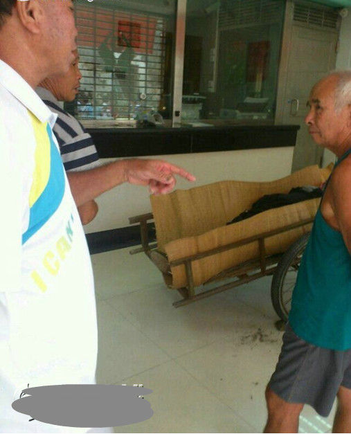 鄧漢林說，鄧某芳死后，雙方一直僵持到當(dāng)晚9點多，最后以信用社賠償13萬而告終。