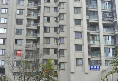 該小區(qū)的每個(gè)單元幾乎都開(kāi)有麻將館。