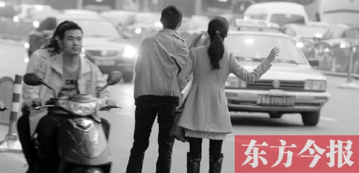 鄭州暫不會(huì)對(duì)打車(chē)軟件喊停 鄭州暫不會(huì)對(duì)打車(chē)軟件喊停