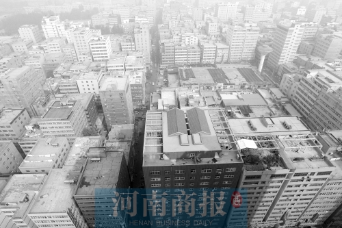 陳寨密密麻麻的出租房，或許將成為歷史  鄧萬(wàn)里/攝