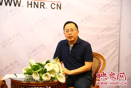 武漢大學(xué)河南招生組組長張軍亭做客映象網(wǎng)2014高考“名校面對(duì)面”系列視頻訪談 武漢大學(xué)河南招生組組長張軍亭做客映象網(wǎng)2014高考“名校面對(duì)面”系列視頻訪談