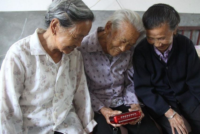 空巢老人自組大家庭養(yǎng)老 空巢老人自組大家庭養(yǎng)老