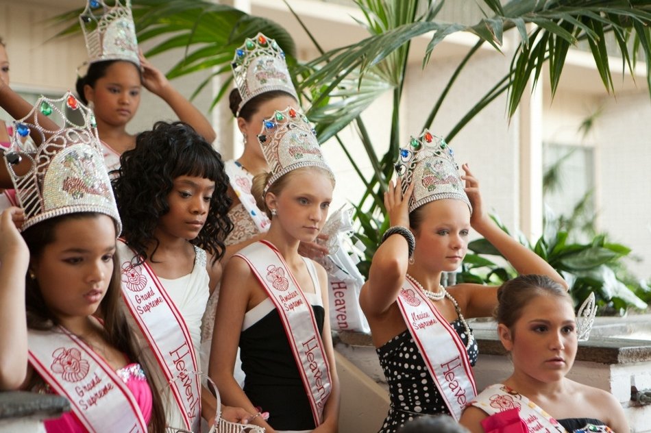 11歲美國(guó)女童的選美之路 11歲美國(guó)女童的選美之路