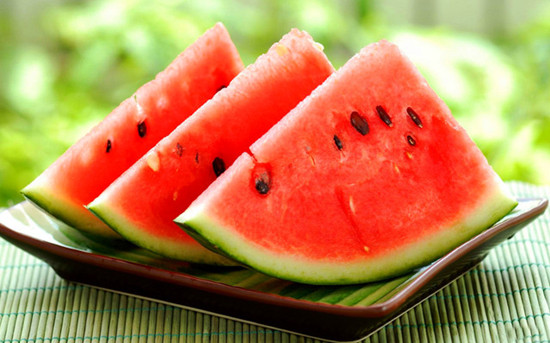 旅行小提示:炎炎夏日以清淡素食為主 旅行小提示:炎炎夏日以清淡素食為主