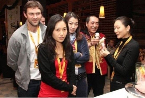 張藝謀超生事件變狗血?jiǎng)? alt=