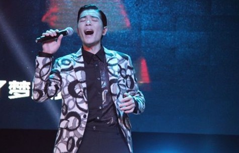 蕭敬騰被網(wǎng)友奉為“雨神”。