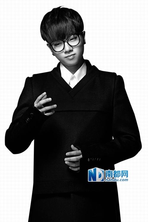 近日“快男”的“花花”華晨宇被爆7門掛科。