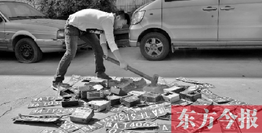 “老的哥”揭“黑車”猖獗原因，建議倒查假車牌、出租車使用機打發(fā)票