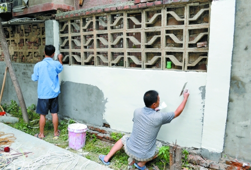 　老舊小區(qū)改造完畢后，“年輕”了、“身價(jià)”也漲了。