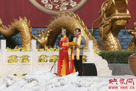 省委副書記、省政協(xié)主席葉冬松致歡迎詞。映象網(wǎng)記者 邵恰 攝