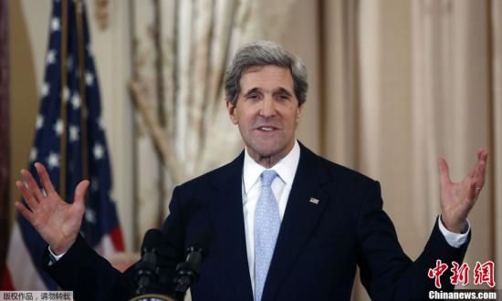 資料圖：當(dāng)?shù)貢r(shí)間2月6日，美國華盛頓，新任國務(wù)卿約翰·克里宣誓就職，副總統(tǒng)拜登出席了就職儀式。