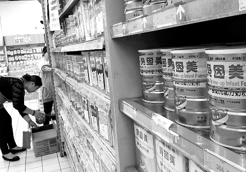 貝因美等召回嬰幼兒?jiǎn)栴}食物 鄭州市面未現(xiàn)同款貨品 貝因美等召回嬰幼兒?jiǎn)栴}食物 鄭州市面未現(xiàn)同款貨品