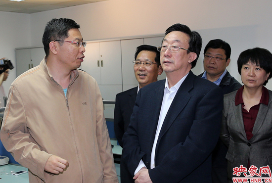5月9日上午11點10分，河南省委書記郭庚茂一行來到映象網(wǎng)視察。映象網(wǎng)記者 邵恰 段晉哲攝