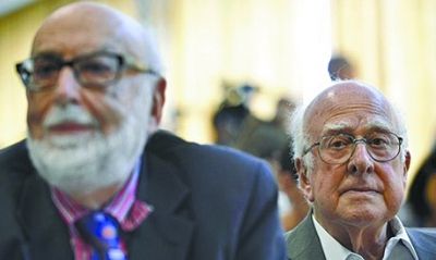 比利時科學家恩勒特（左）和英國科學家希格斯（右）有望獲得諾貝爾物理學獎。