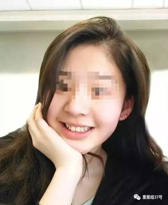 17歲高中男生教室里掐死女同學，被訴故意殺人和強奸