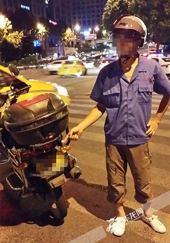 駕駛員主動要求進行酒精含量測試。警方供圖