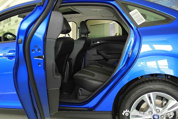 　?？怂箖蓭?jīng)典1.8MT 時(shí)尚型