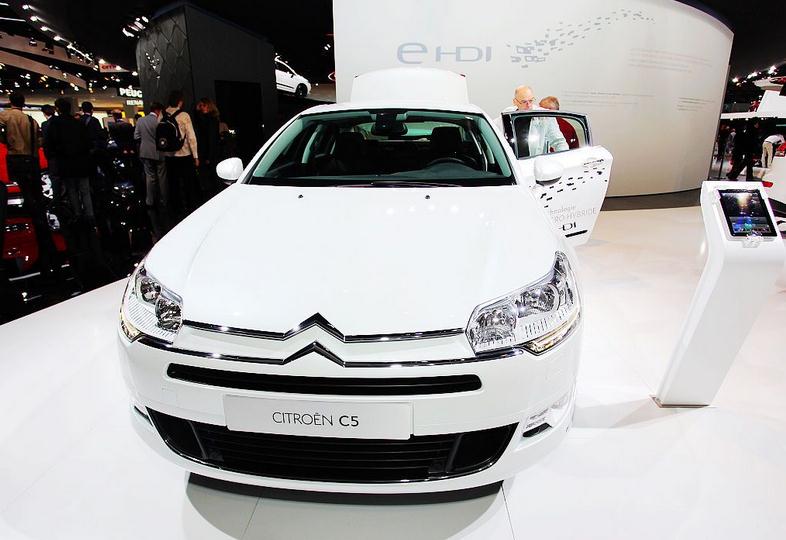 C5 指導(dǎo)價:17.69-29.89 C5 指導(dǎo)價:17.69-29.89