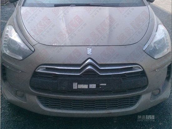 預(yù)計售25-30萬元 國產(chǎn)版DS5無偽諜照曝光 預(yù)計售25-30萬元 國產(chǎn)版DS5無偽諜照曝光