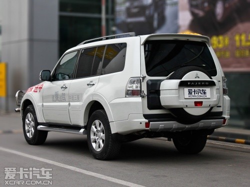 三菱2012款帕杰羅 三菱2012款帕杰羅