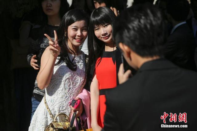 圓明園舉行高三學(xué)生成人禮 圓明園舉行高三學(xué)生成人禮