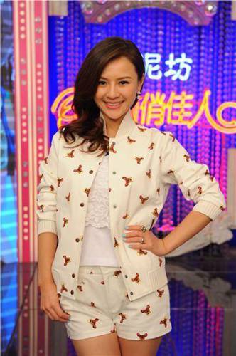 王婧奢華衣櫥遭曝光 名牌鞋四五百雙 王婧奢華衣櫥遭曝光 名牌鞋四五百雙