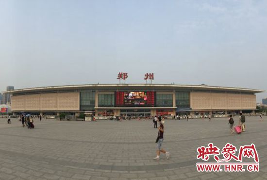 目前，鄭州前往上海、廣州等方向的火車票較為搶手。