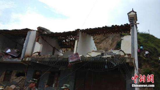    8月3日16時30分，云南省昭通市魯?shù)榭h發(fā)生6.5級地震。