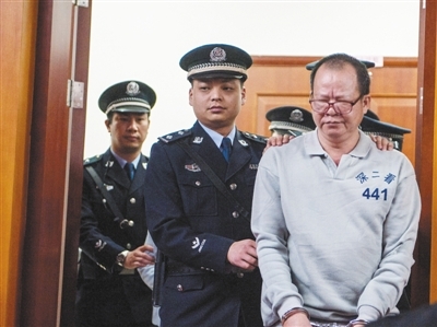 12起村干部巨腐案涉案22億多因土地及拆遷 12起村干部巨腐案涉案22億多因土地及拆遷