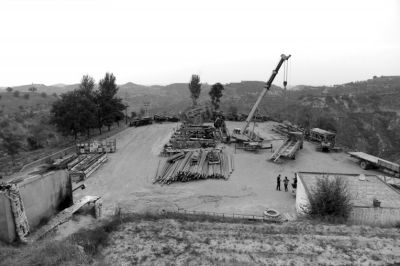 處延長石油的油井。