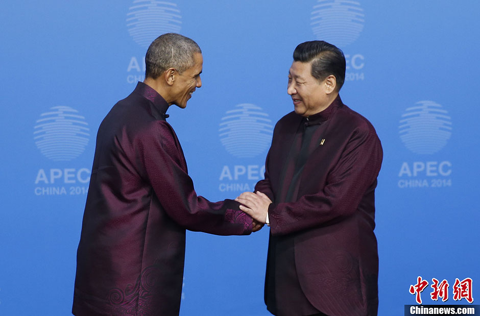 圖為習(xí)近平夫婦歡迎美國(guó)總統(tǒng)奧巴馬。中新社發(fā) 杜洋 攝