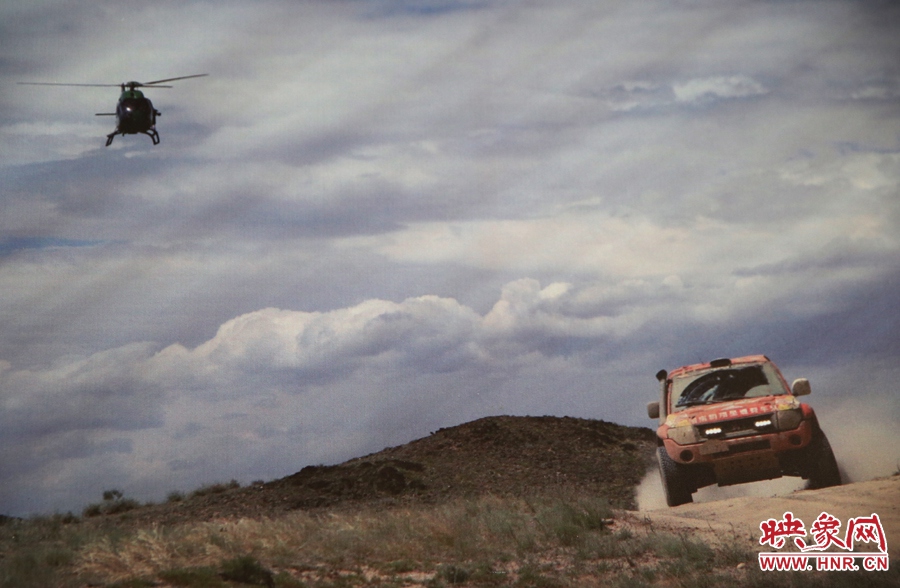 賽車的世界、更是男人的世界。圖為部分參展攝影作品。