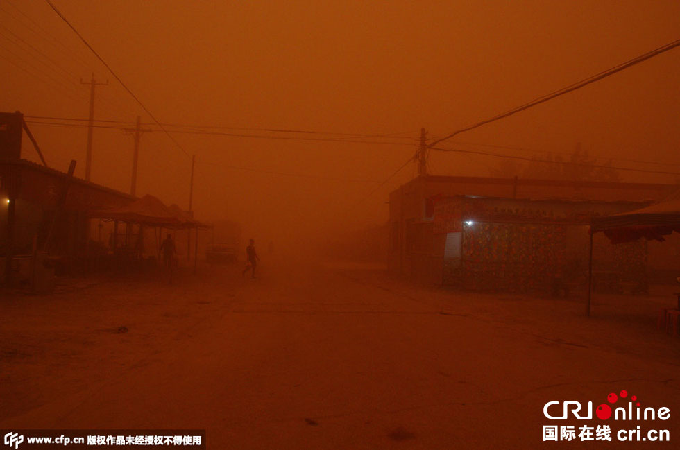 巴扎上變得寂靜無聲?！D片來源：CFP