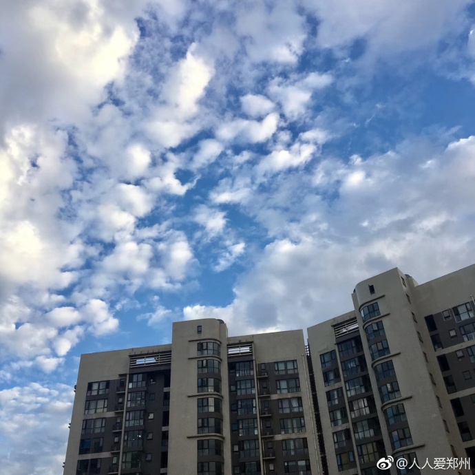 又被鄭州的藍天刷屏！隨便一拍就是手機壁紙