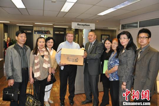 多倫多華人寄三千多封簽名信支持孔子學院。